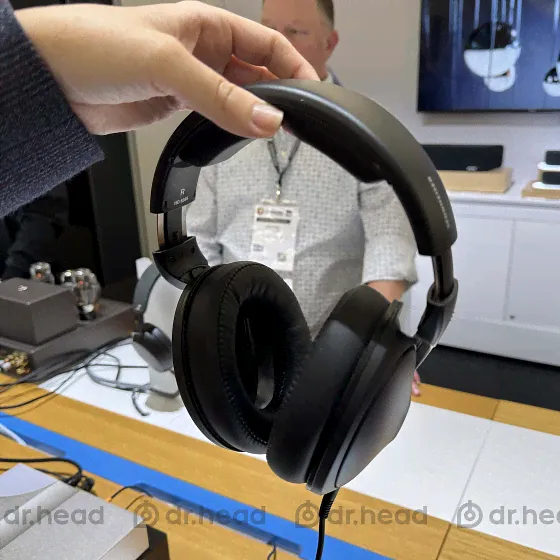 Sennheiser HD 620S Black-3
